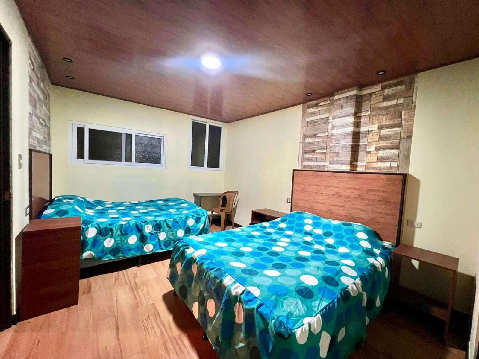 C&M Exclusive Private Rooms Quetzaltenango Luaran gambar