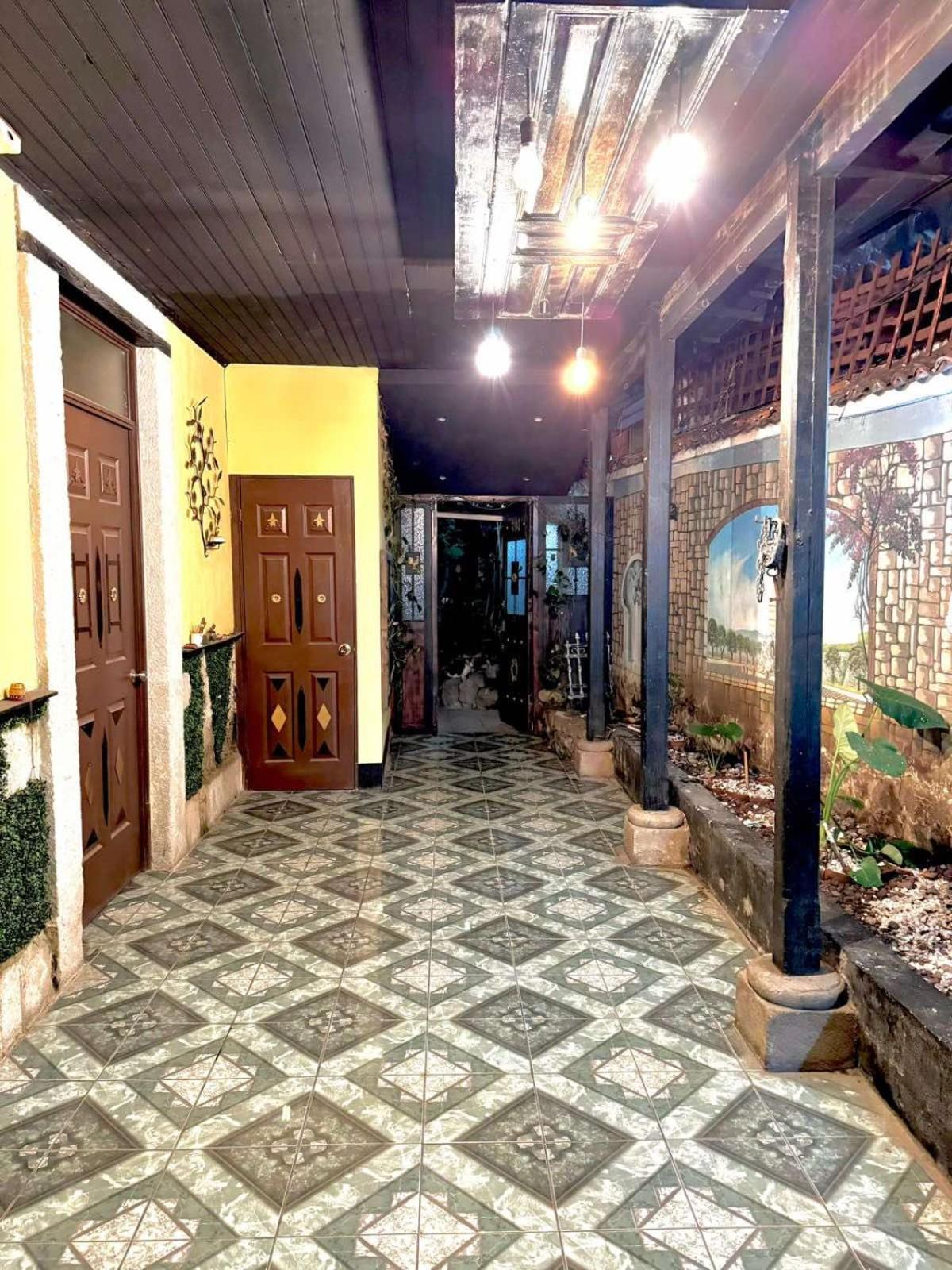 C&M Exclusive Private Rooms Quetzaltenango Luaran gambar