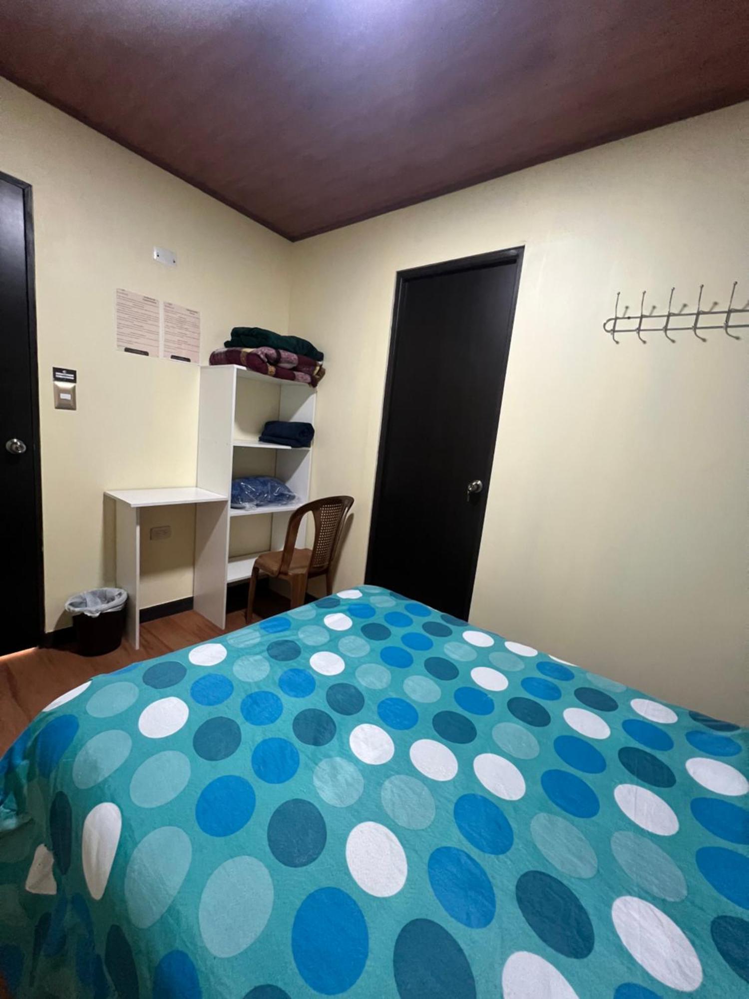 C&M Exclusive Private Rooms Quetzaltenango Luaran gambar